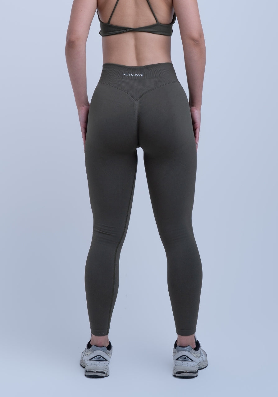 Core Legging - Combat Green